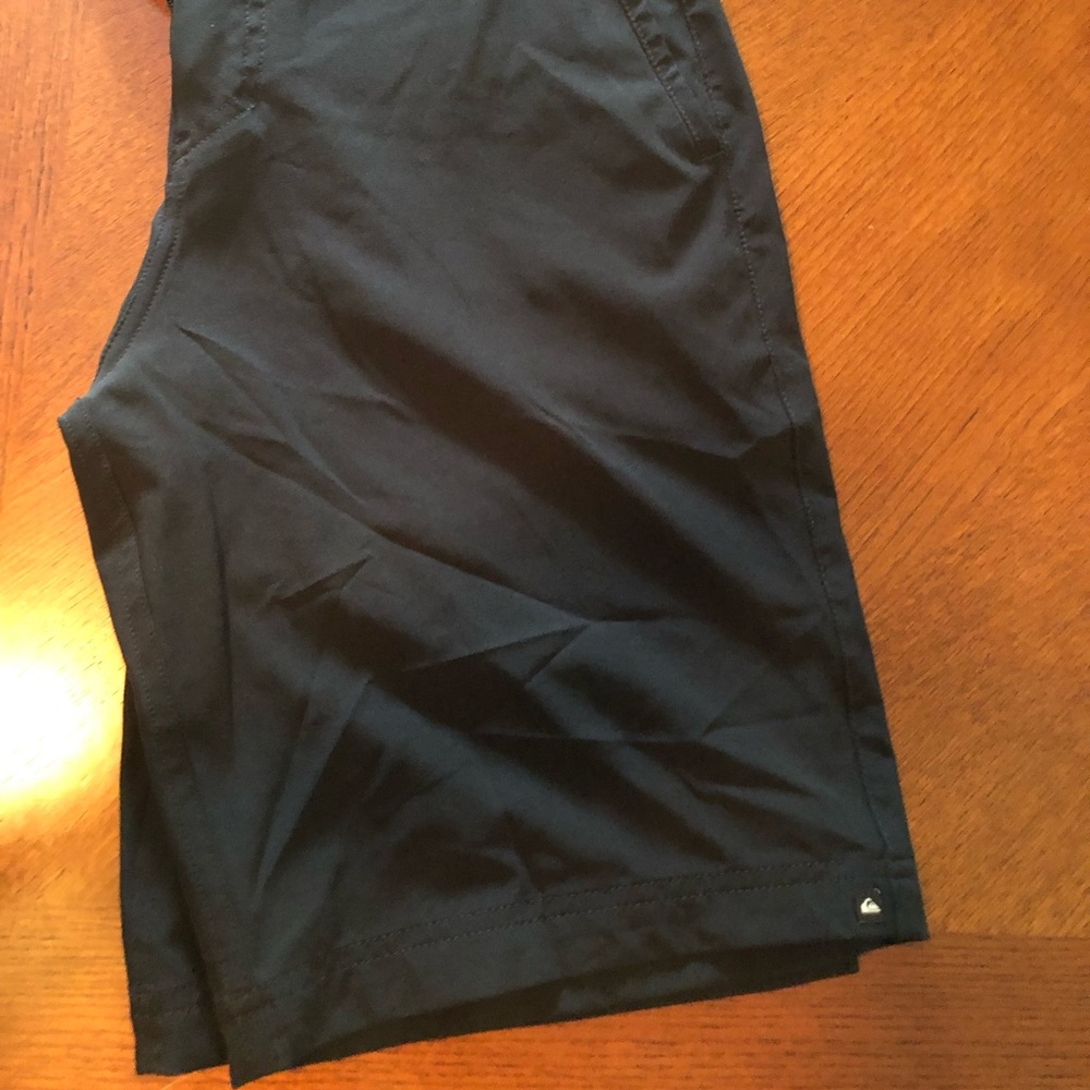 Men’s Quicksilver  water repellent shorts